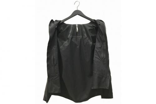 EIGEN COMP JACKETのナイロンジャケット