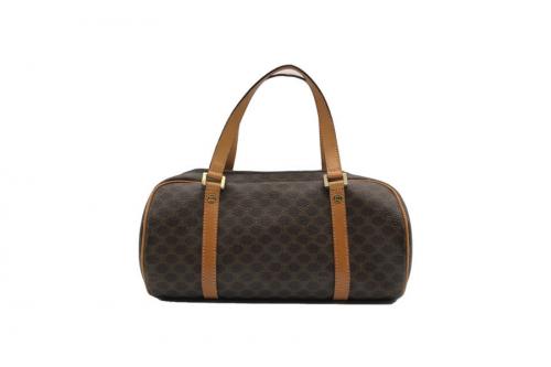 CELINEのセリーヌ