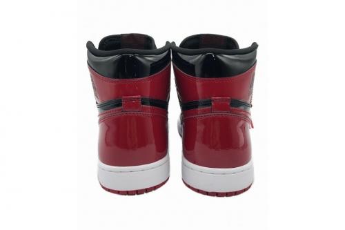 AIR JORDAN 1 RETRO HIGH OGのエアジョーダン レトロハイ スニーカー メンズ