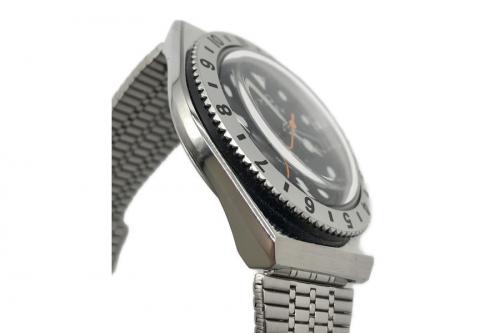 腕時計の腕時計