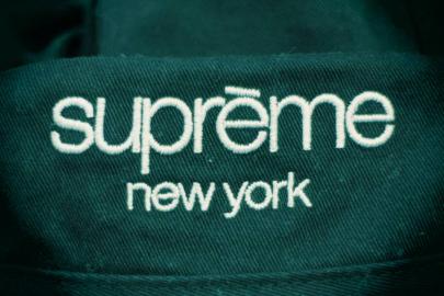 「SUPREMEのシュプリーム 」