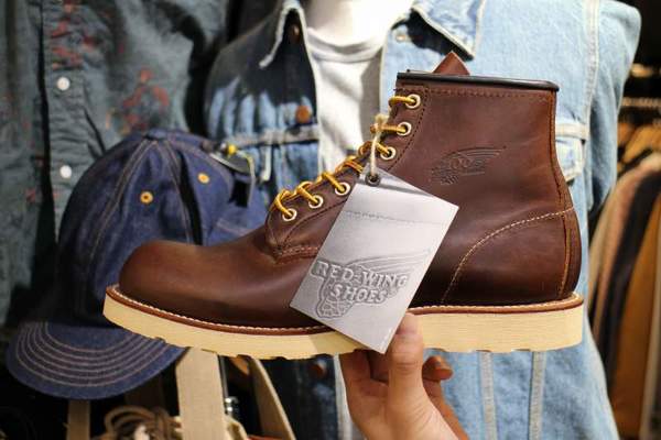 買取速報 Red Wing レッドウイングから100周年記念モデルがデッドストックで入荷 17 04 06発行