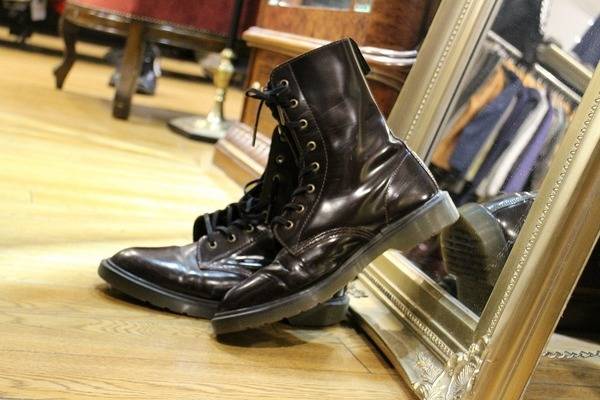 中古・古着通販】Dr.Martens (ドクターマーチン) 厚底8ホール