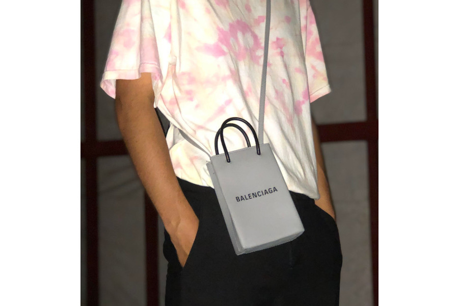 来月まで✨️  BALENCIAGA ショッピング フォンホルダー バッグ