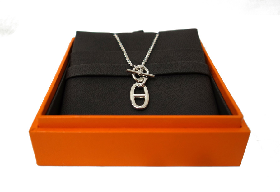 HERMES（エルメス） シェーヌダンクル アミュレット 入荷。その魅力と