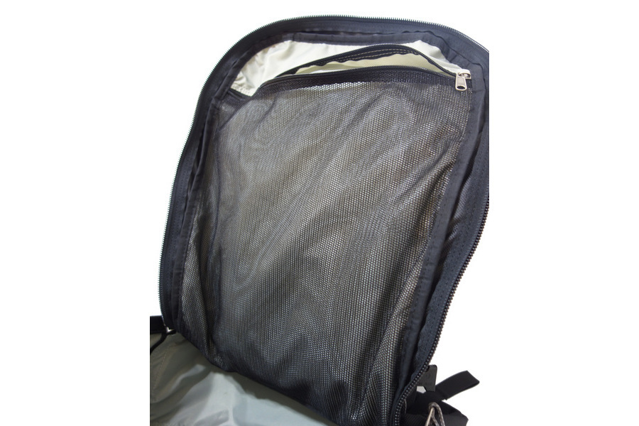 karrimor(カリマー) airport pro70 キャリーケース入荷！スタッフも