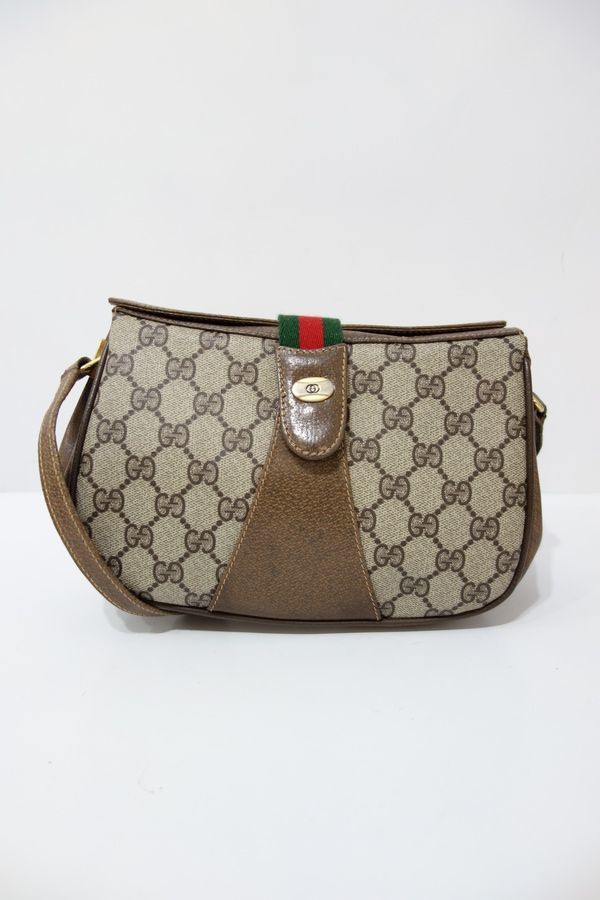 GUCCI（グッチ）オールドシェリーラインショルダーバッグのご紹介 