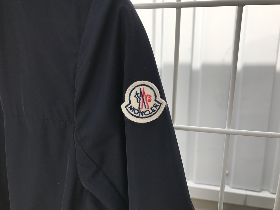 人気ブランド【MONCLER/モンクレール】DISTHENE買取入荷しました