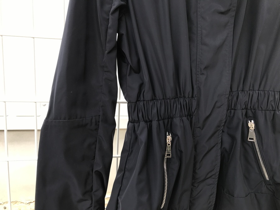 人気ブランド【MONCLER/モンクレール】DISTHENE買取入荷しました
