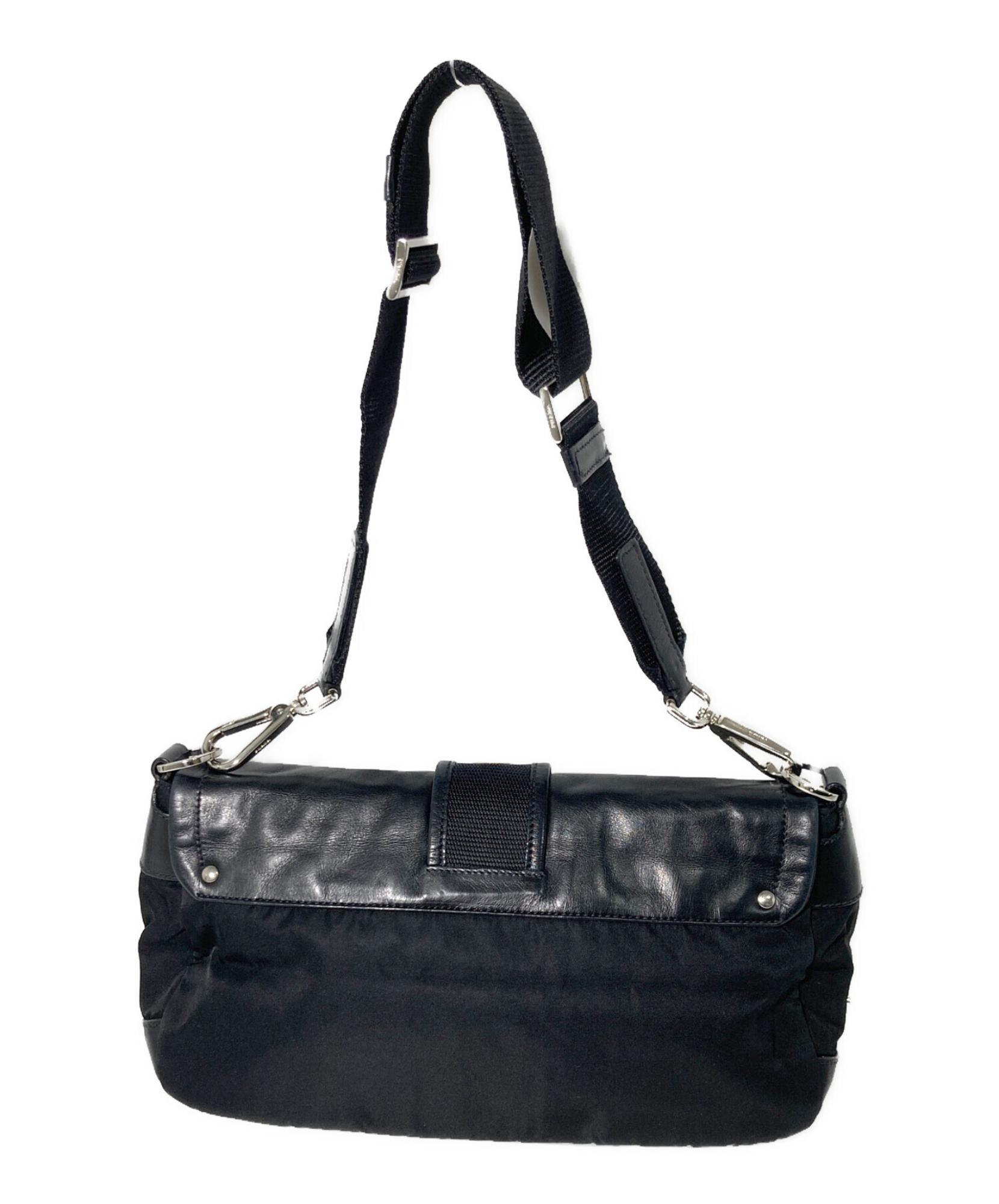 PRADA プラダ ナイロン×レザー切替 ワンショルダーバッグ 黒 PRADA / プラダ】レザー切替ワンショルダーバッグ | 都会的な日常を