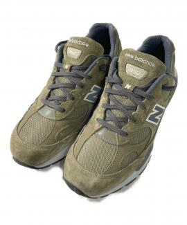 「スニーカーのNEW BALANCE 」