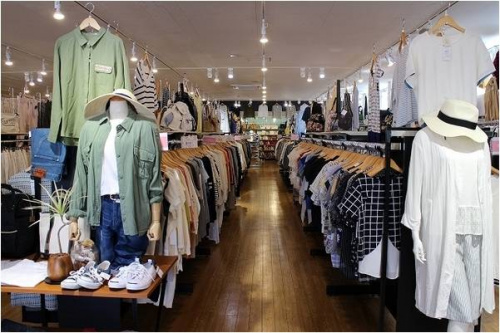 オープンの古着