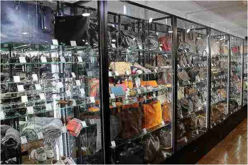 ブランドのヴィトン