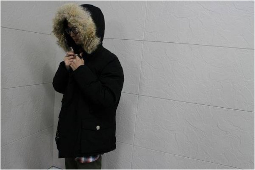 ダウンジャケット