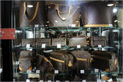 リサイクルの古着