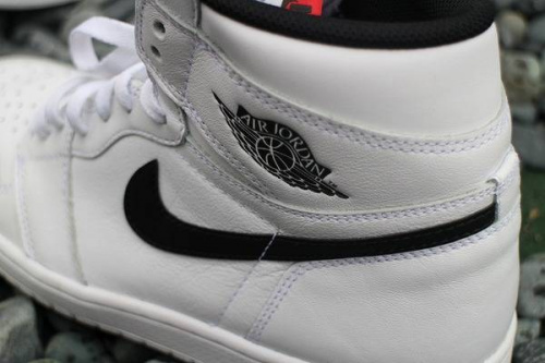 スニーカーのナイキ