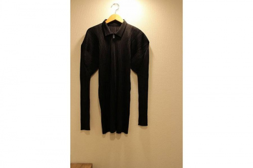 イッセイミヤケのISSEY MIYAKE