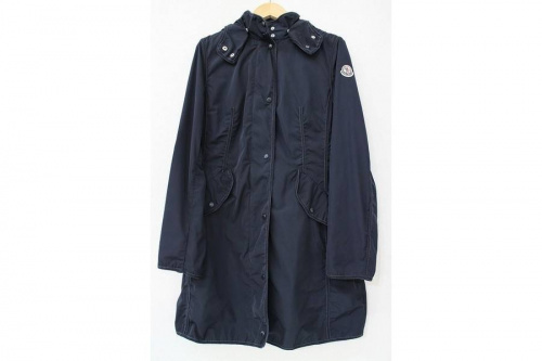 トレファクスタイル箕面の古着買取