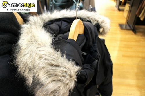 ダウンジャケット