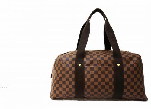 LOUIS VUITTON 　のルイ ヴィトン　