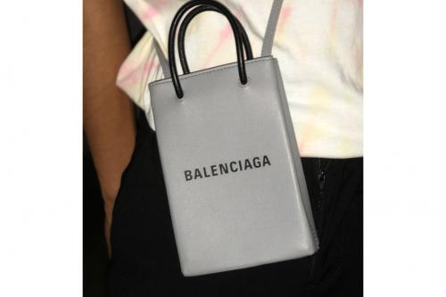 BALENCIAGAのバレンシアガ