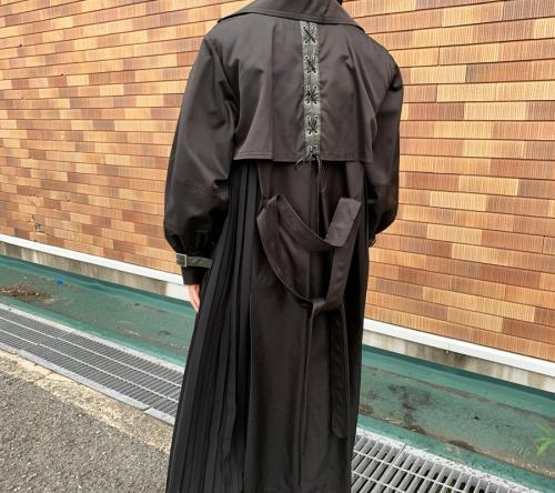 アメリヴィンテージのBALLOON SLEEVE PLEATS  TRENCH
