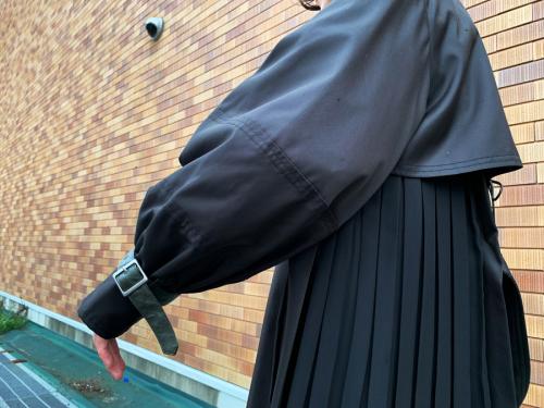 BALLOON SLEEVE PLEATS  TRENCHの19AW