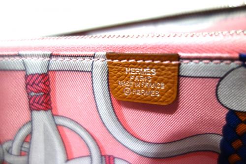 シルクインのアザップ