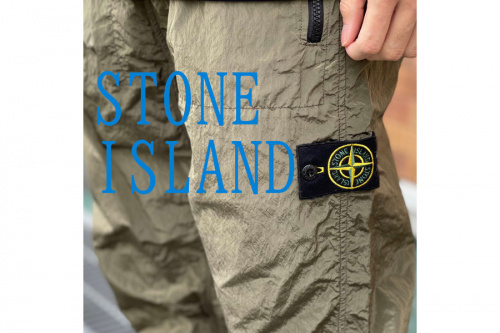 インポートブランドのSTONE ISLAND