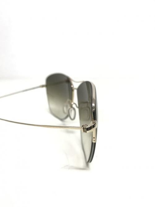 グラデーションレンズサングラスのPORKER FACE