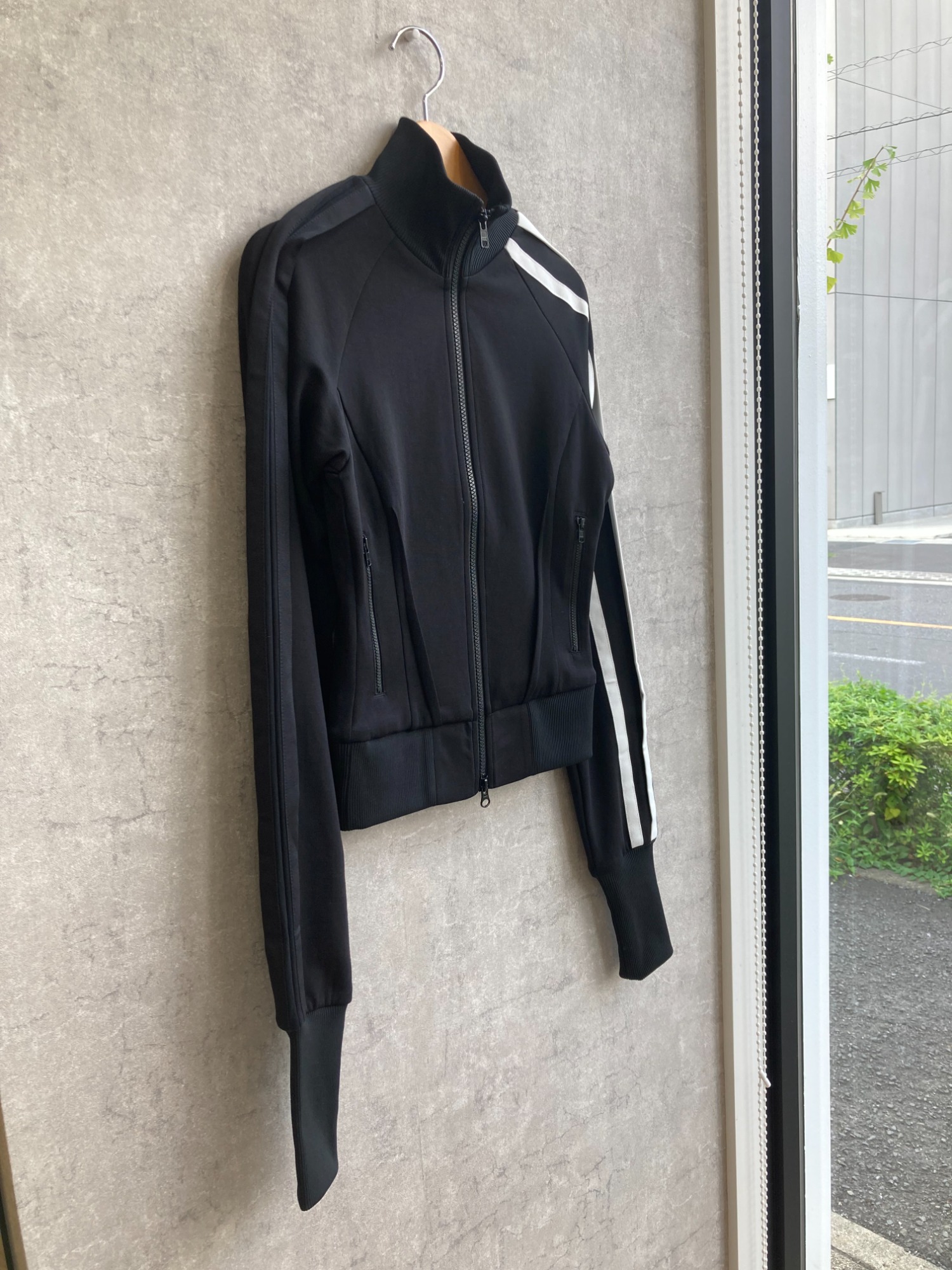 Y-3/ワイスリー】よりトラックジャケットが入荷いたしました！[2023.09 ...