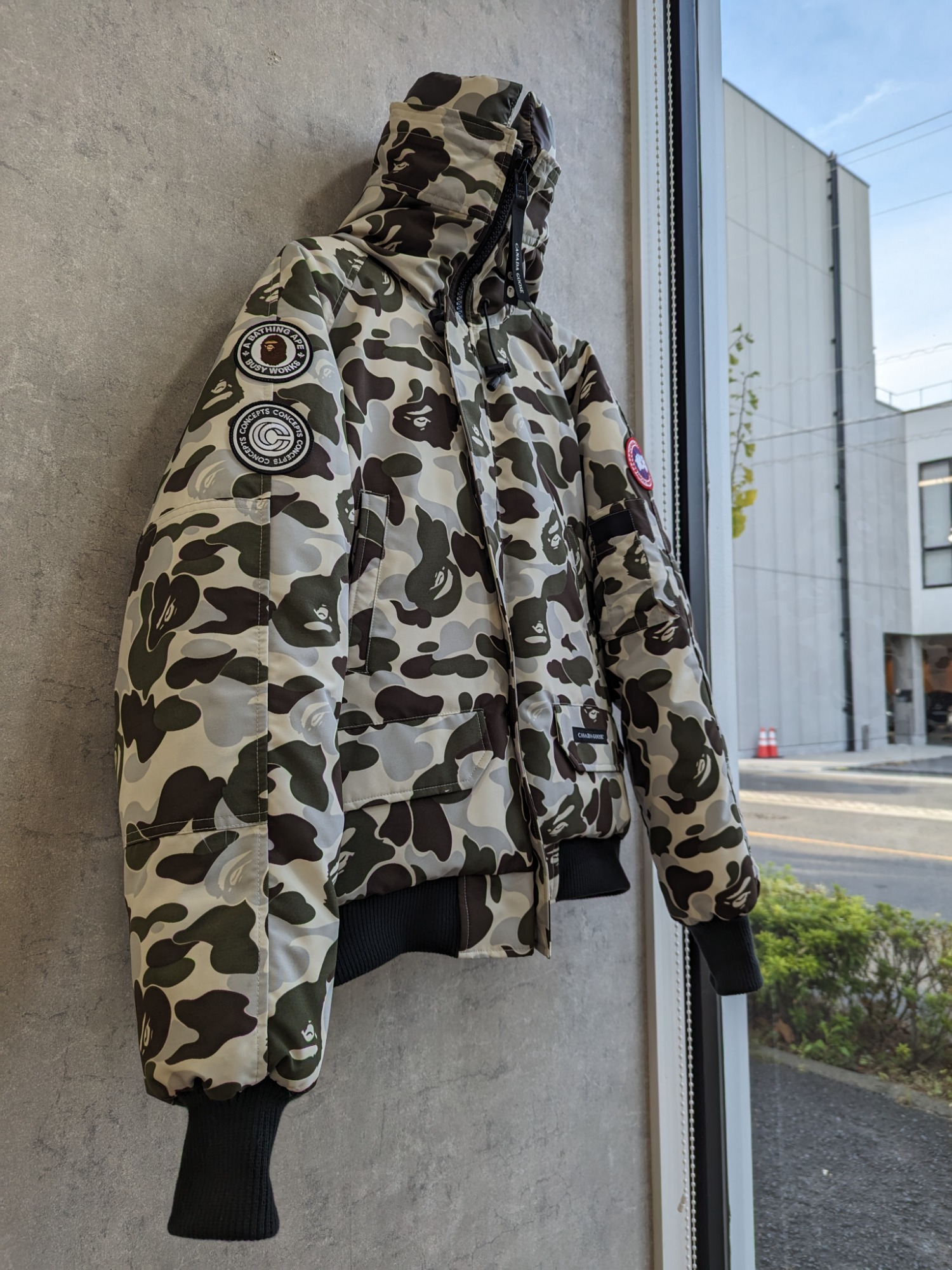 CANADA GOOSE×A BATHING APE】CHILLIWACK BOMBER[2024.10.31発行