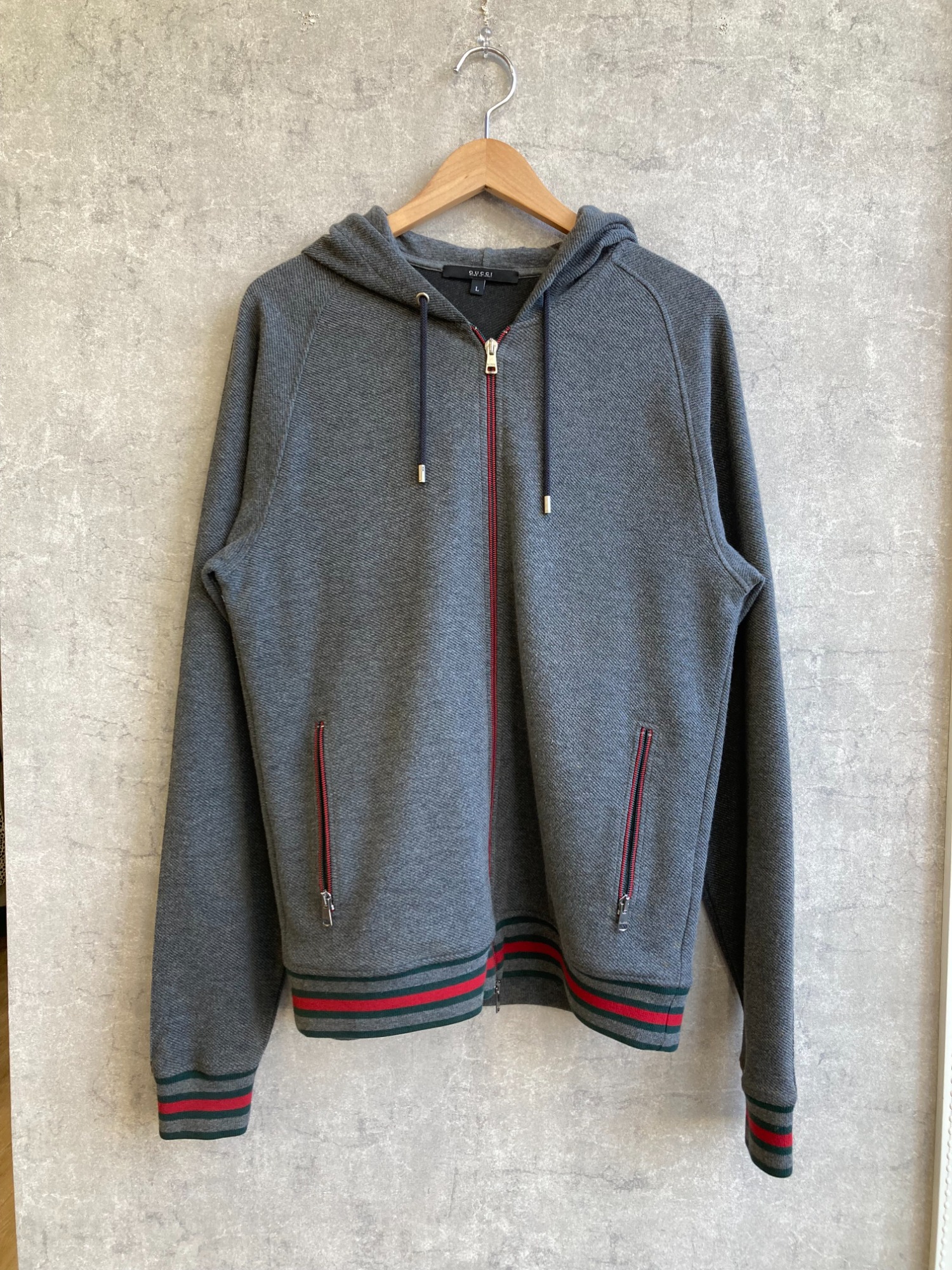 GUCCI/グッチ】からジップパーカーが入荷しました！！[2024.11.27発行