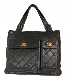 「ラグジュアリーブランドのCHANEL 」