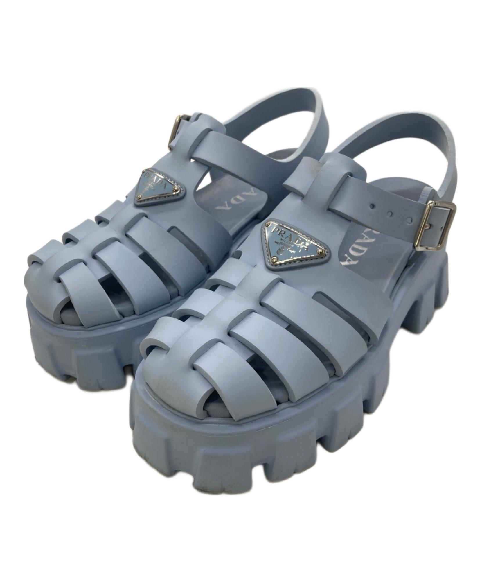 PRADA / プラダ】モノリスラバーサンダル | 足元から旬を纏う、モード 