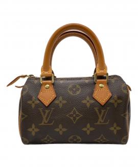 「ラグジュアリーブランドのLOUIS VUITTON 」