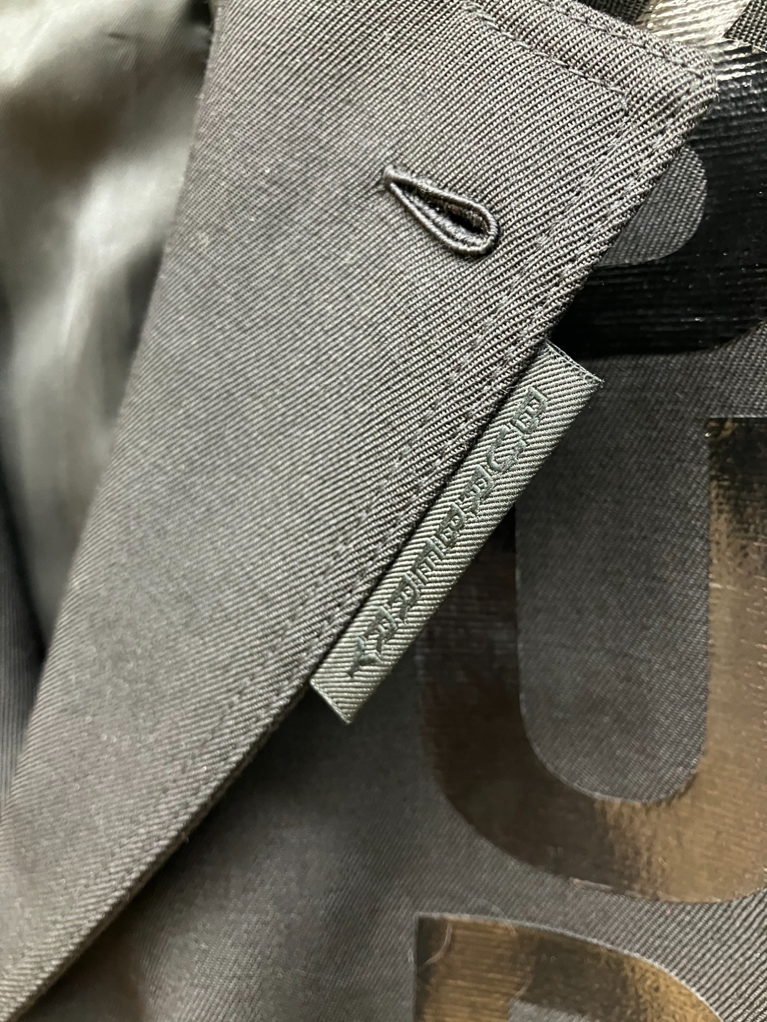 BURBERRY/バーバリー】より3Bテーラードジャケットを買取入荷