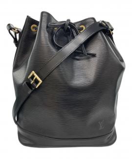 「ラグジュアリーブランドのLOUIS VUITTON 」