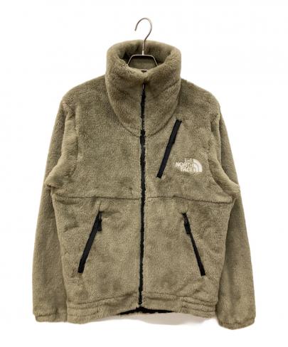 「アウトドアブランドのTHE NORTH FACE 」
