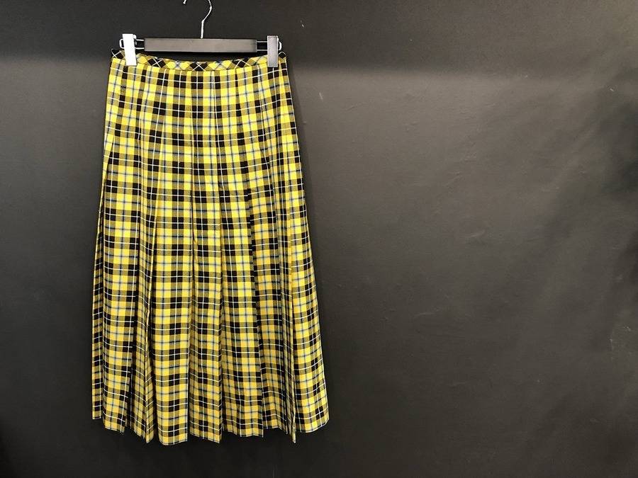 トレンド抜群のCOMME des GARCONSスカート入荷してます！！[2018.10.03
