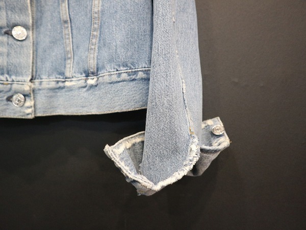 ACNE STUDIOS(アクネ ストゥディオズ)のデニムノーカラージャケット