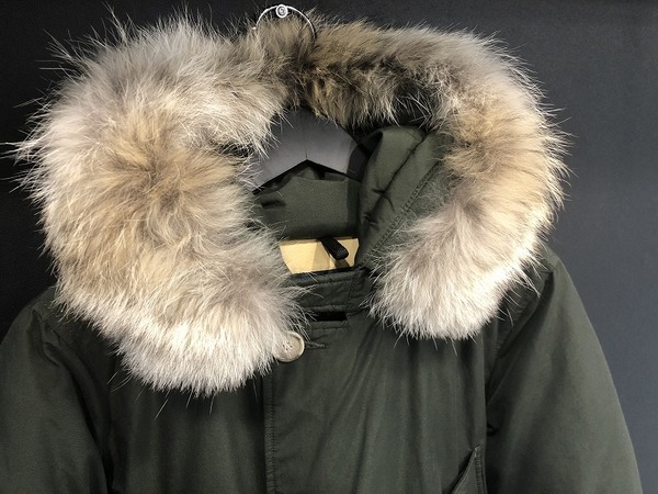 不動の名作ダウン!!WOOLRICH(ウールリッチ)のARCTIC PARKA(アーク