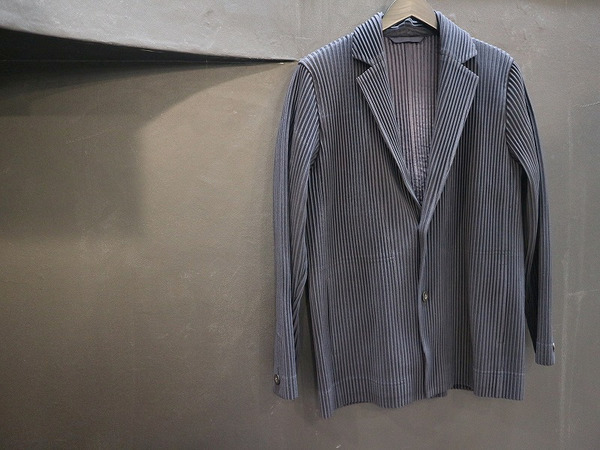 HOMME PLISSE ISSEY MIYAKE/オム プリッセ イッセイ ミヤケ】より