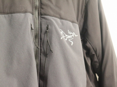 「アウトドアブランドのARC'TERYX 」