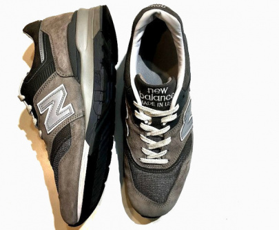 「レアアイテムのNEW BALANCE 」