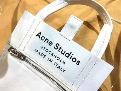 「レアアイテムのacne studios 」