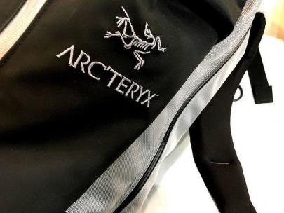 「レアアイテムのARC'TERYX × BEAMS 」