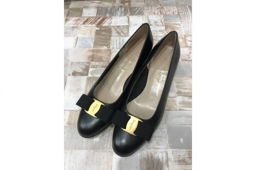 ラグジュアリーブランドの買取入荷