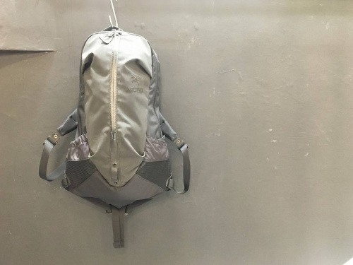 アウトドアブランドのARC'TERYX