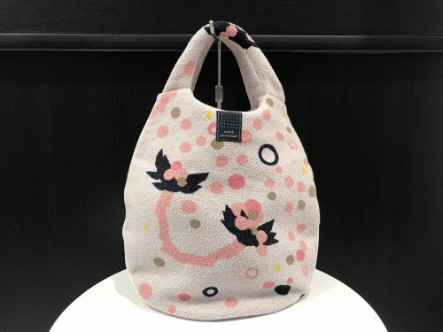 買取入荷のmina perhonen